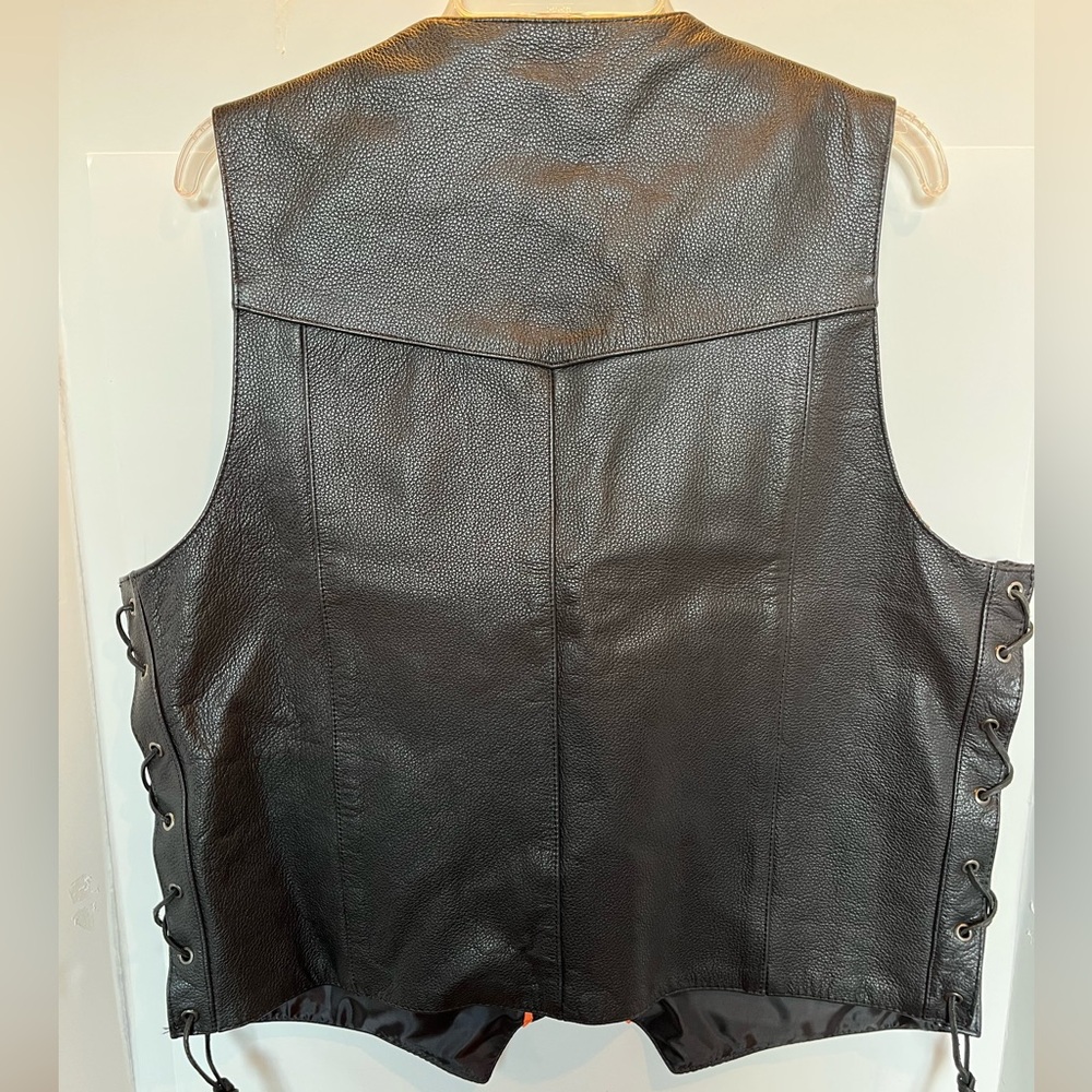 Custom Bilt Button Down Black Leather V-Neck Motorcycle Biker Vest - Picture 13 of 14